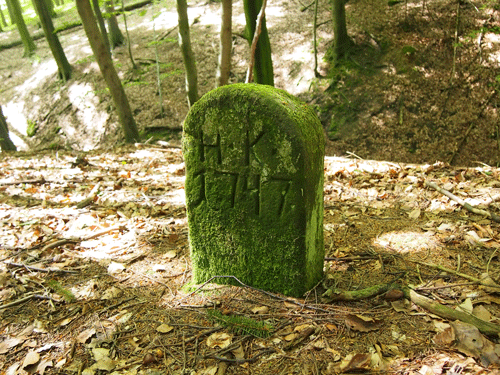 Kámen